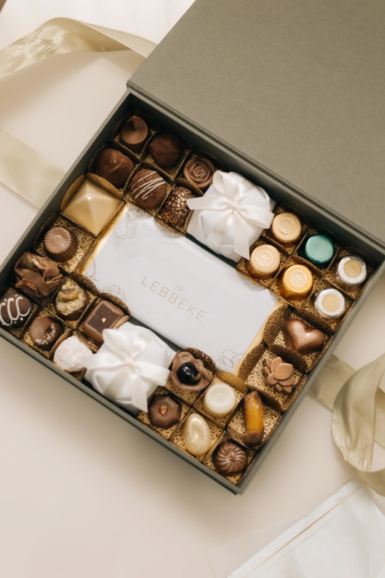 Lebbeke boutique atelier with artisanal chocolates in production
