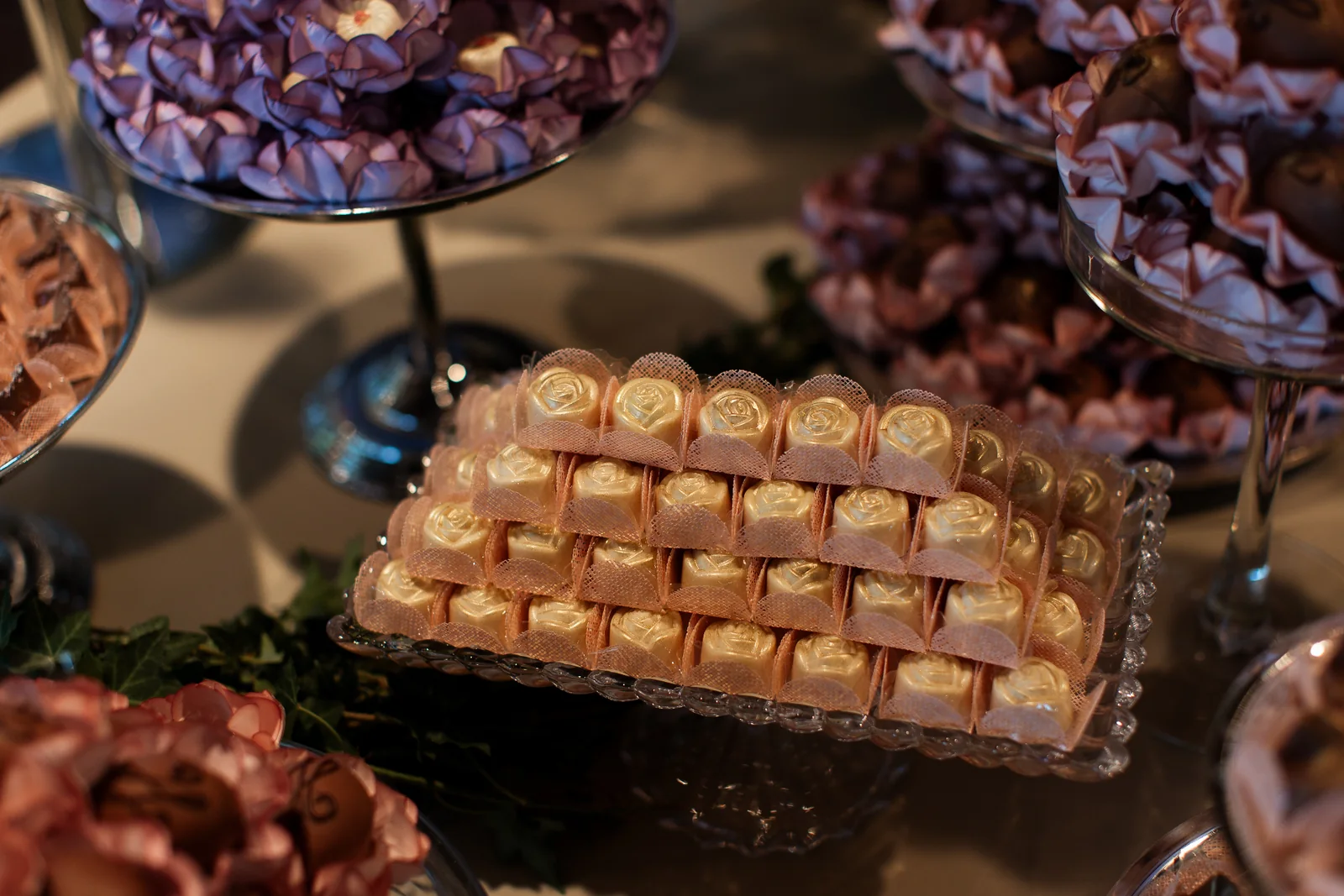 Golden Camafeus arranged on a crystal tray